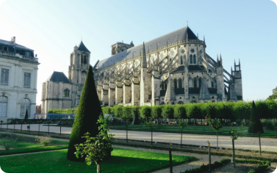 2021 	 		Ouverture des 		agences de Bourges& Grenoble